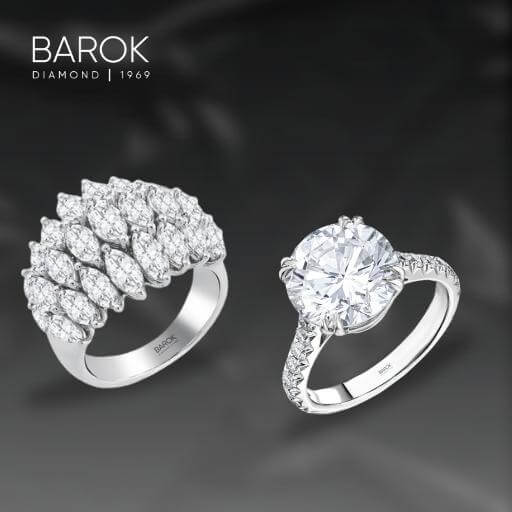 Barok Diamond Zarafetin Mücevherle Buluştuğu Anlar  14K ve 18K altın işçiliğiyle şekillenen pırlanta, yakut, zümrüt, safir ve citrin tasarımlarımız, özenle işlenmiş detaylarla hayat buluyor. Eşsiz koleksiyonumuzda sizleri bekliyor.