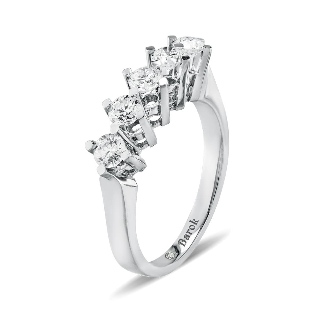 Pırlanta Beştaş Yüzük 0.92 Ct. G VS 18K