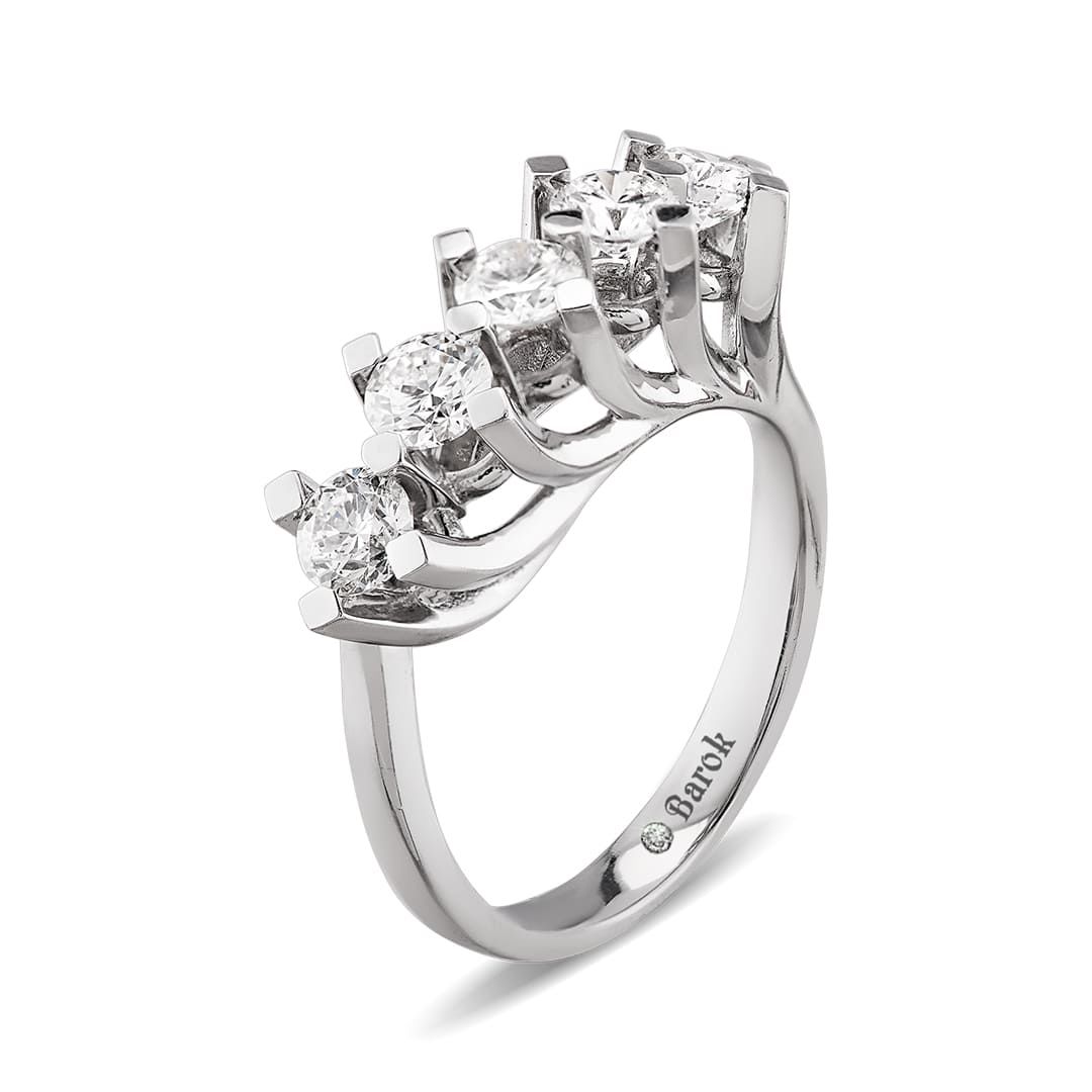Pırlanta Beştaş Yüzük 1.22 Ct. E VS 14K HRD Sertifikalı