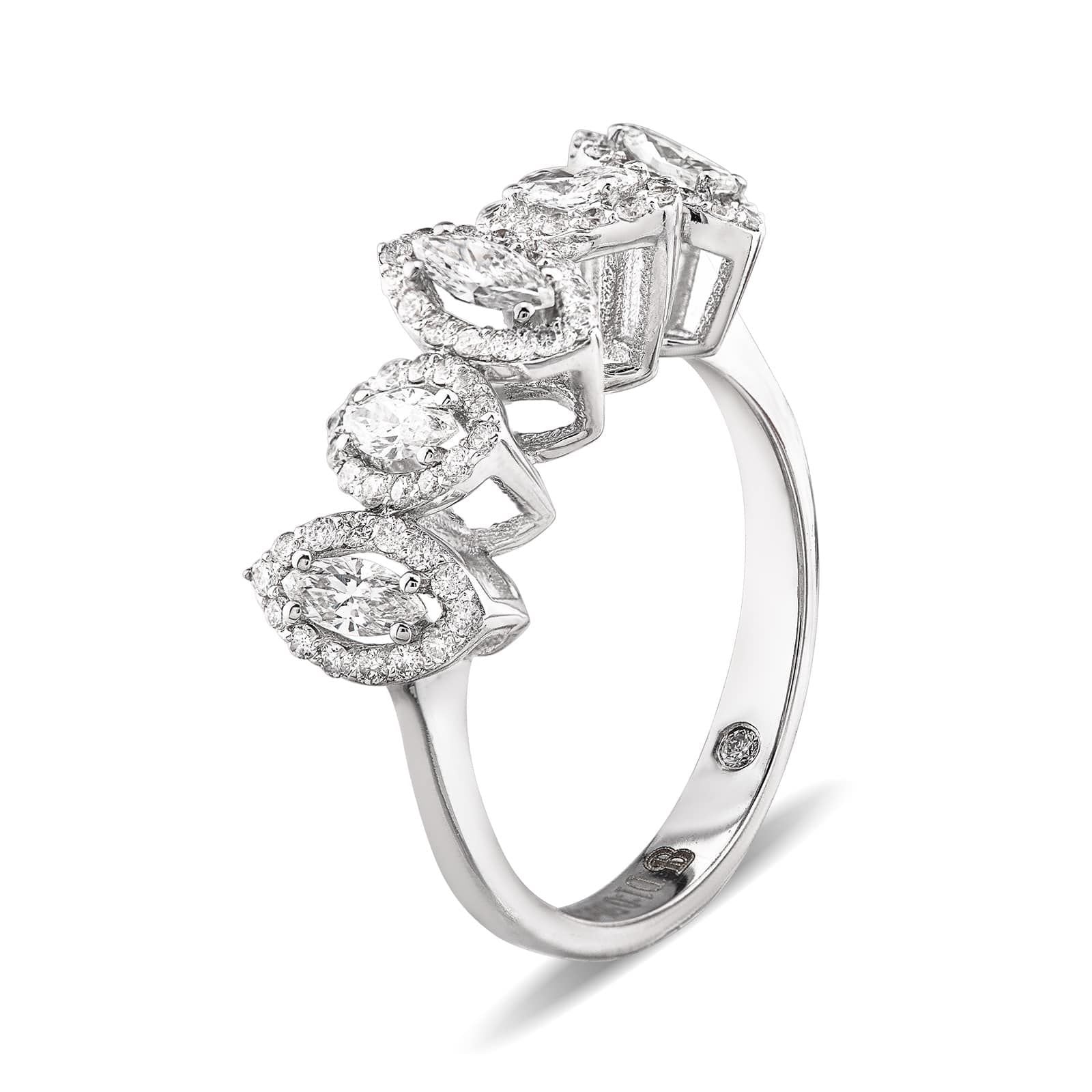 Pırlanta Beştaş Yüzük 0.86 Ct. E VS 18K