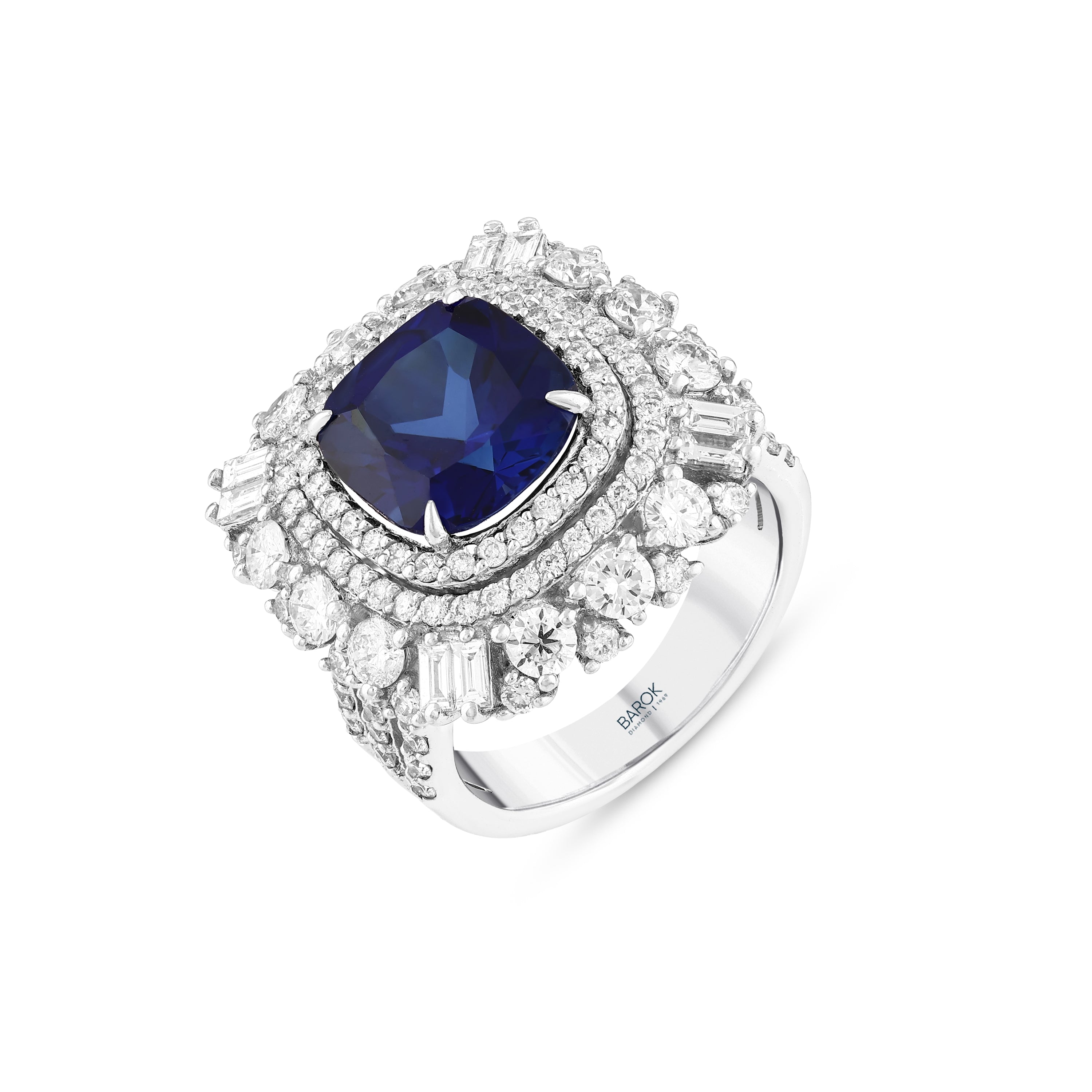 Pırlantalı Oval Safir 2,09 Ct. Fantezi Altın Yüzük 18K