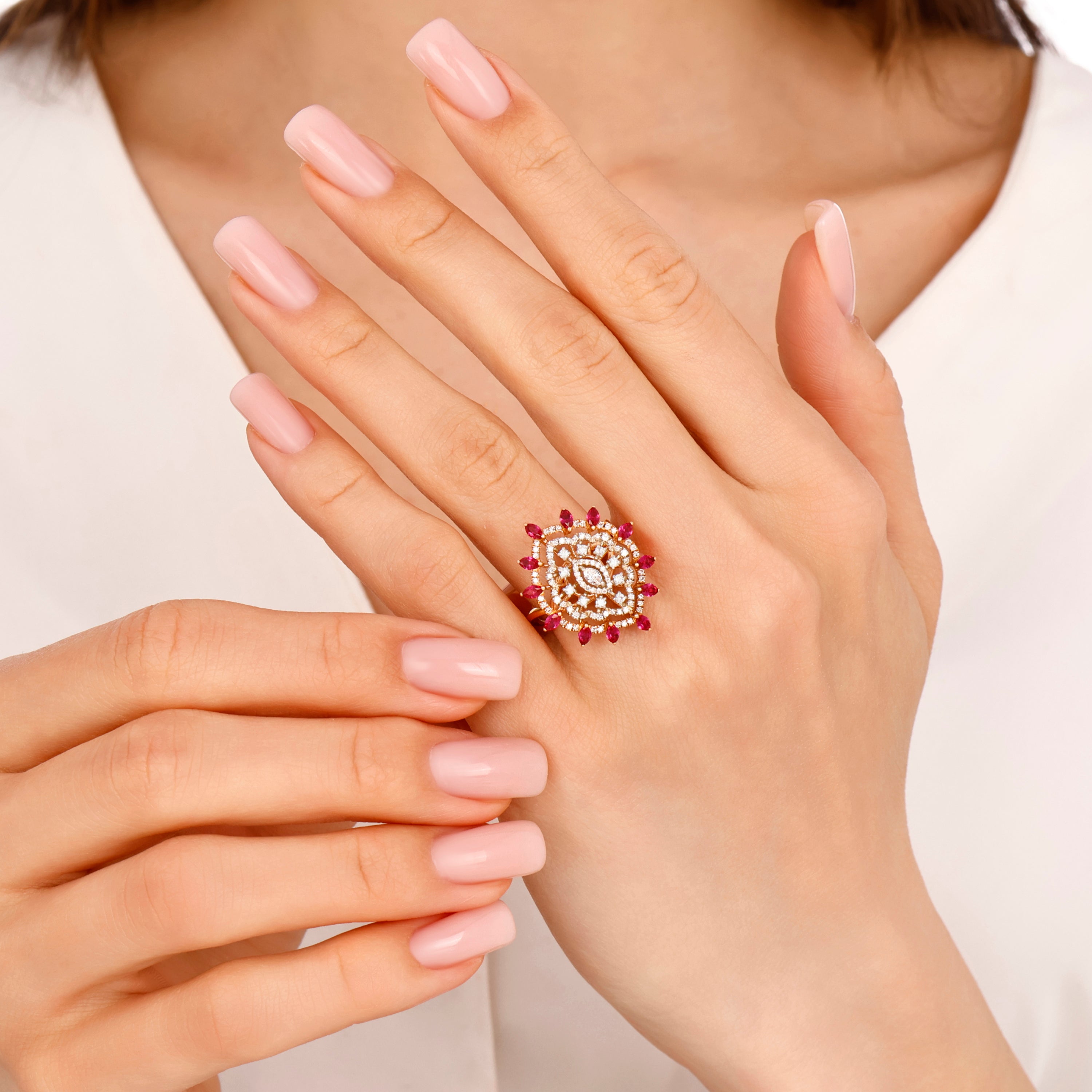 Markiz Yakut Pırlantalı 0.49 Ct. Pyronephele Rose Yüzük 18k