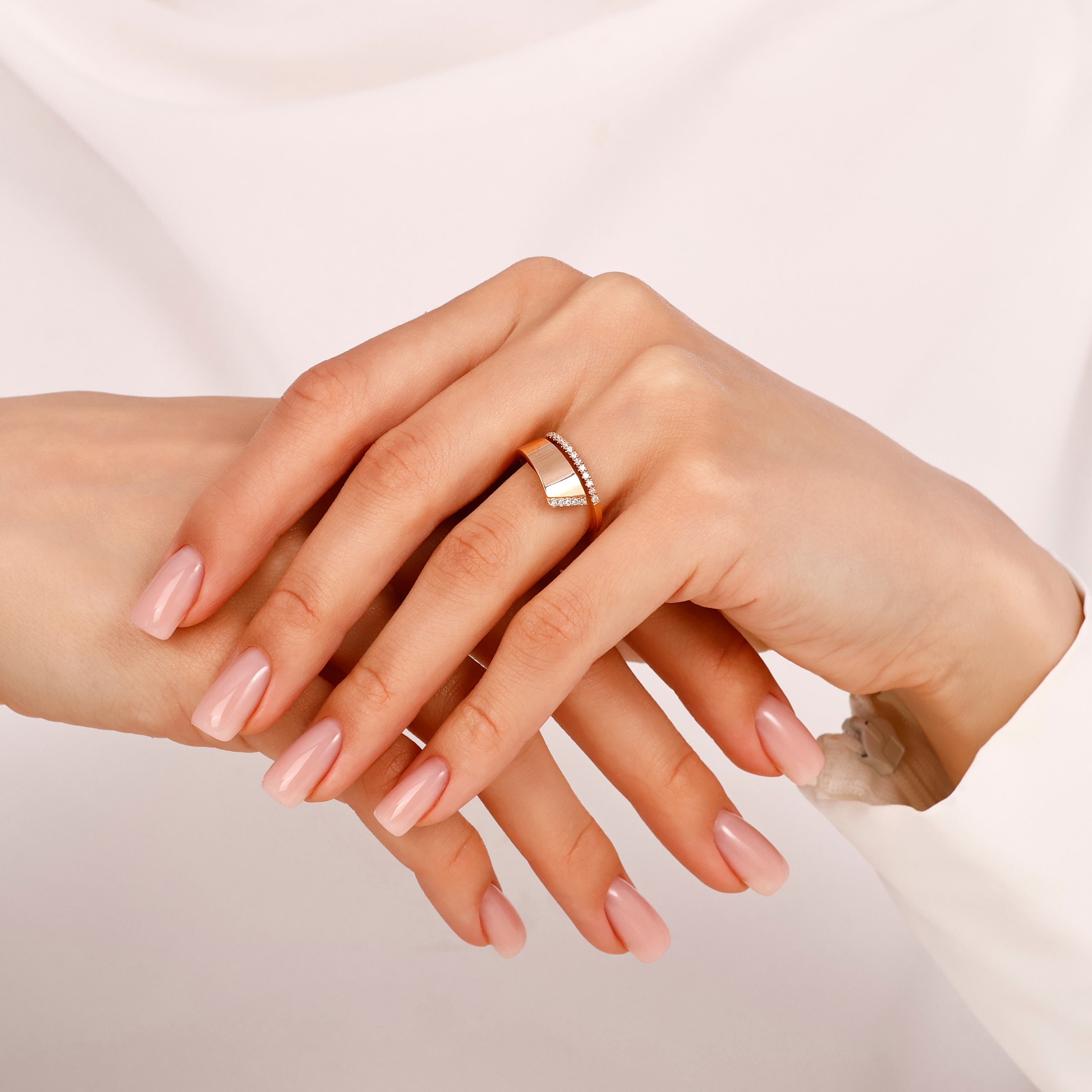 Pırlanta 0.15 Ct. Calamira Rose Yüzük 14K