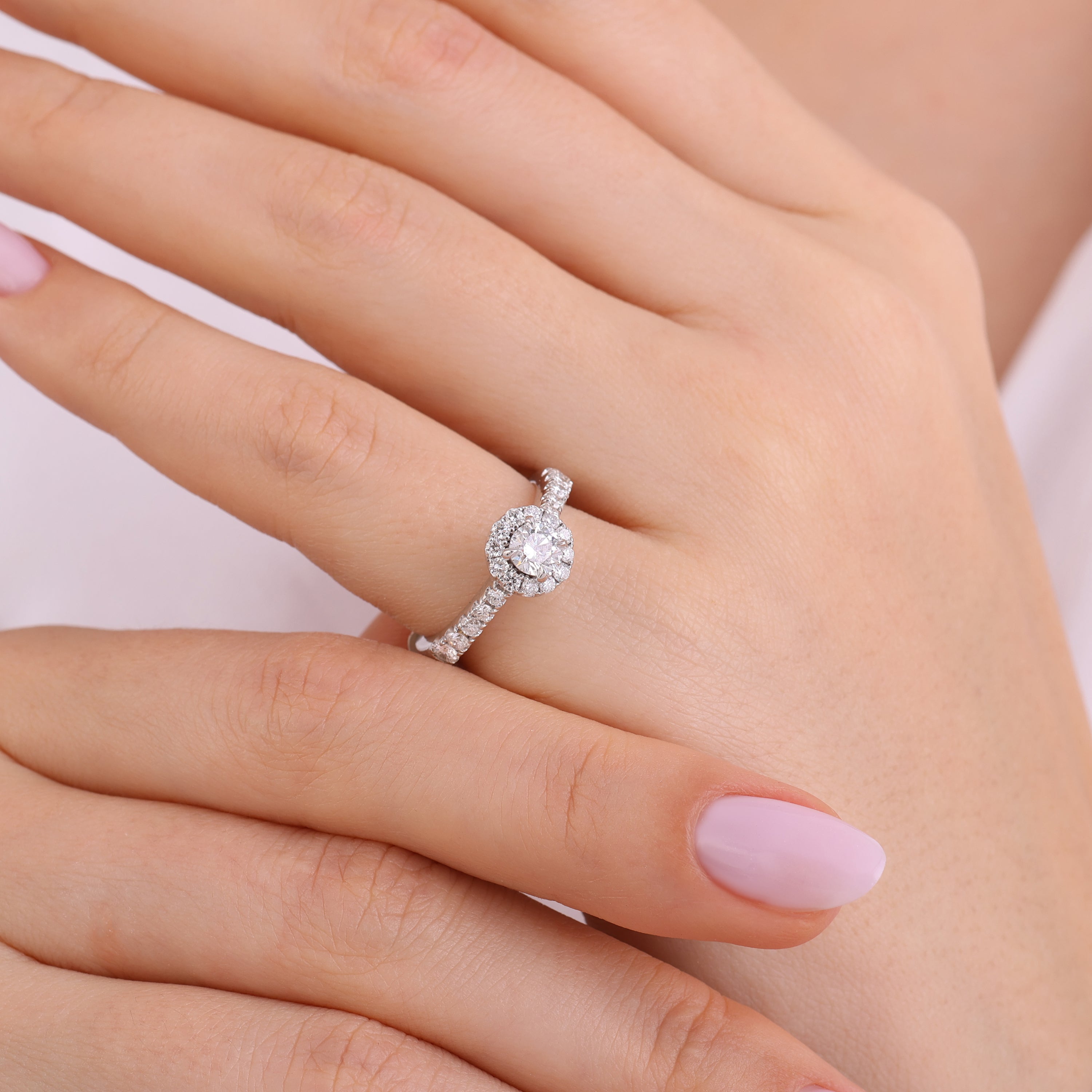 Pırlanta Tektaş Yüzük 1.02 Ct HRD 18K