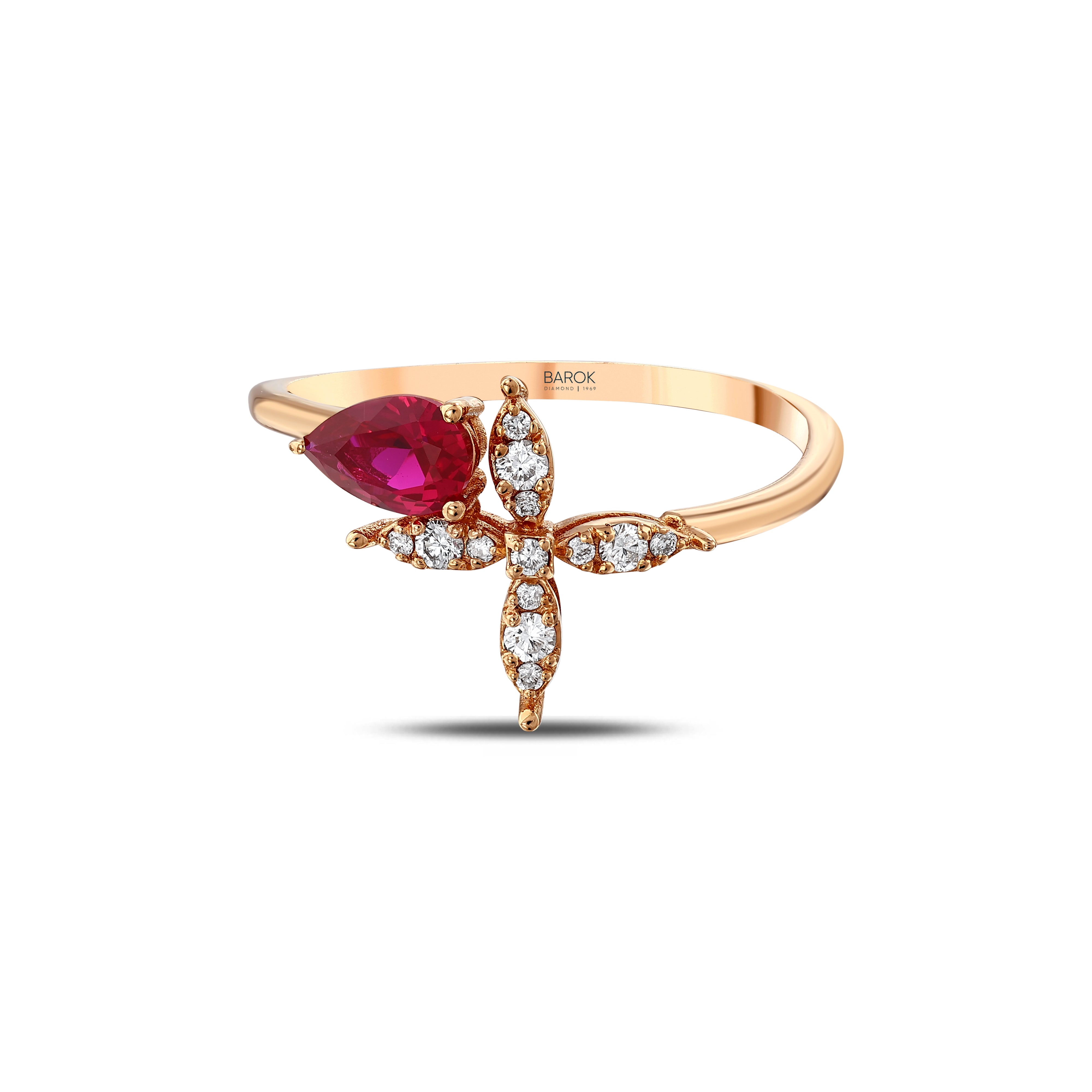Pırlantalı 0.12 Ct. Damla Yakut Yüzük 18K