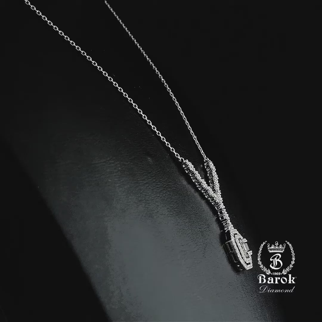 Baget Pırlanta Kolye 0.53 Ct. E VS 14K
