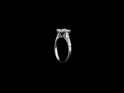 Baget Pırlantalı 0.65 Ct. Fantezi Altın Yüzük 14K
