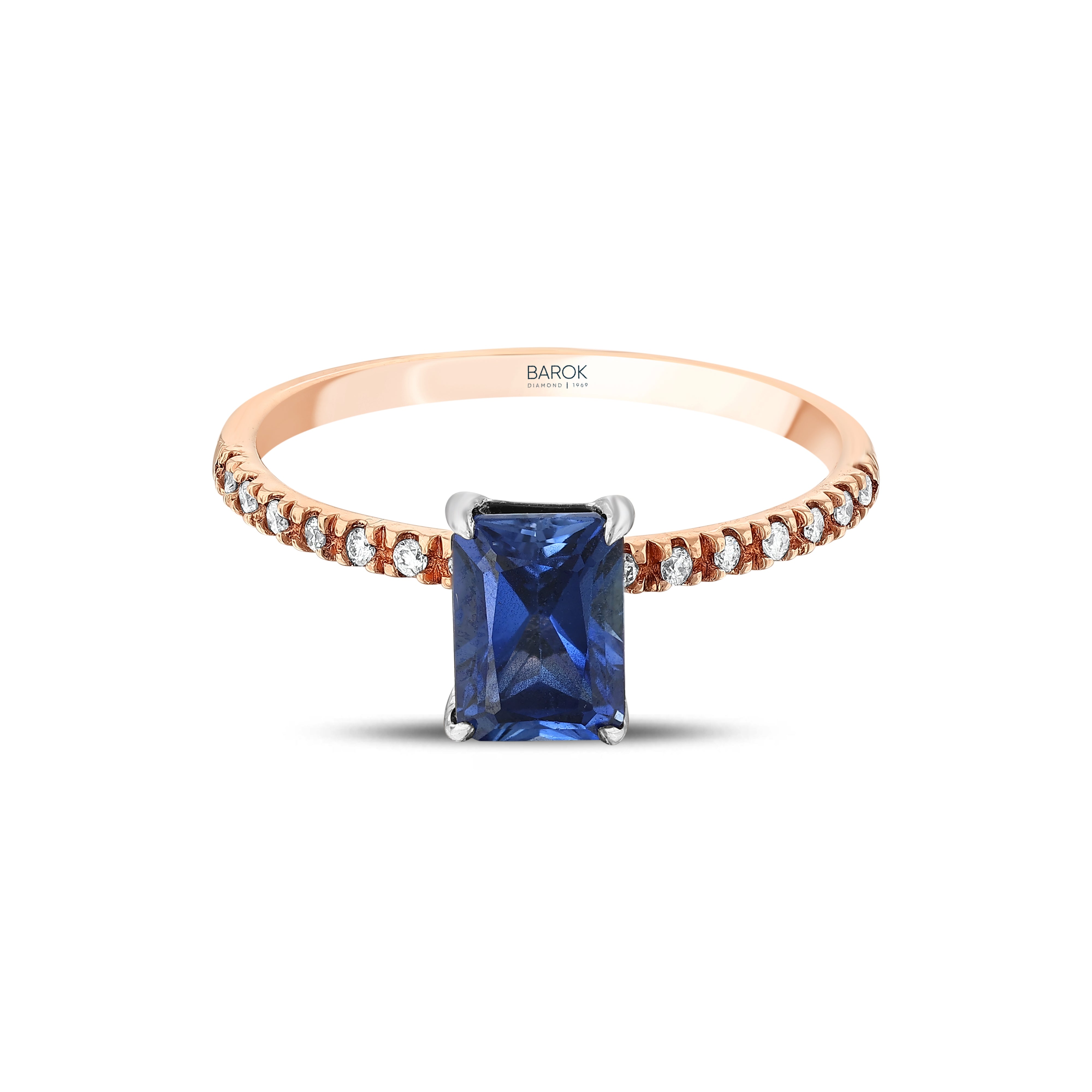 Safir Pırlantalı 0.10 Ct. Zümrüt Kesim Fantezi Rose Yüzük 14K