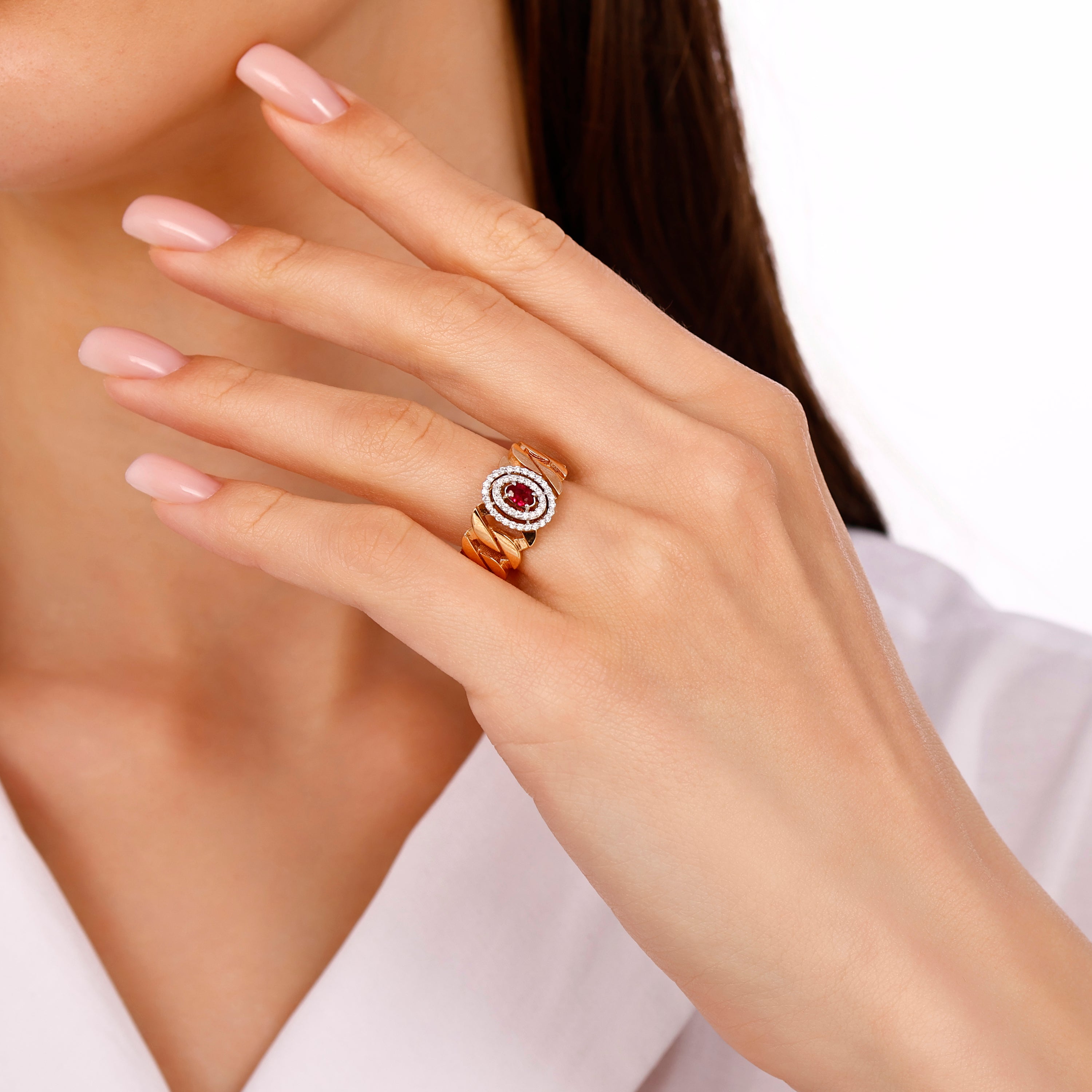 Yakut Pırlantalı 0.20 Ct. Oval Rose Yüzük 18K
